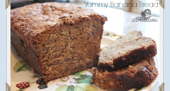 Banana Bread Recipe at www.joyslife.com