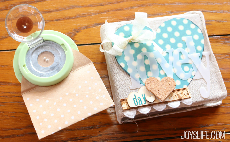 How to Pack a Travel Bag for Crafting #EpiphanyCrafts