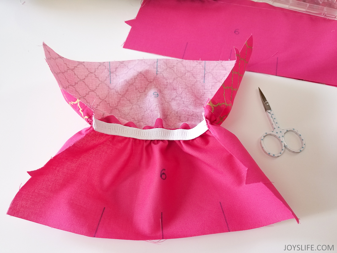 elastic pocket sewn