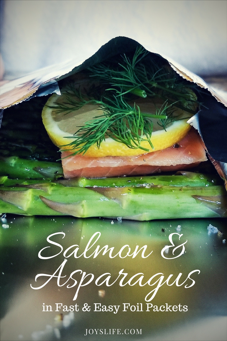 Easy Salmon and Asparagus in Foil Packets
