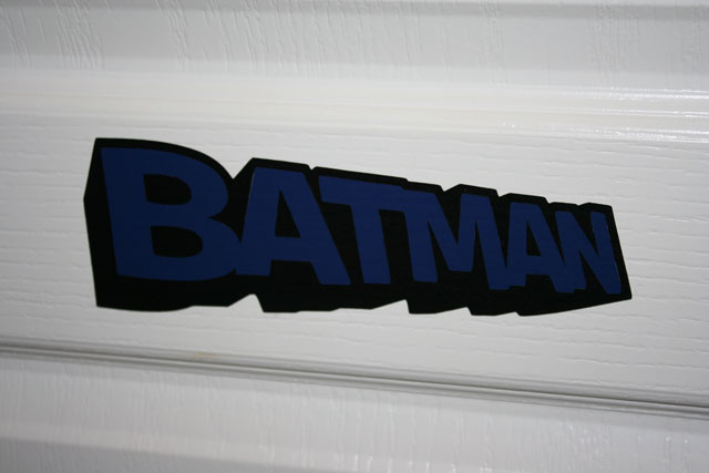 Batman Logo in Vinyl – Day 2 GIVE-A-WAY