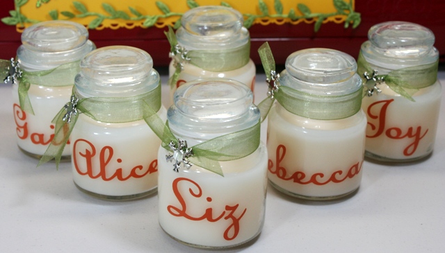 Cricut Vinyl Personalized Candle Gift