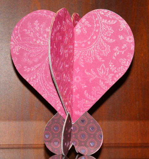 Cricut Love Struck 3D Heart and Heart Stand