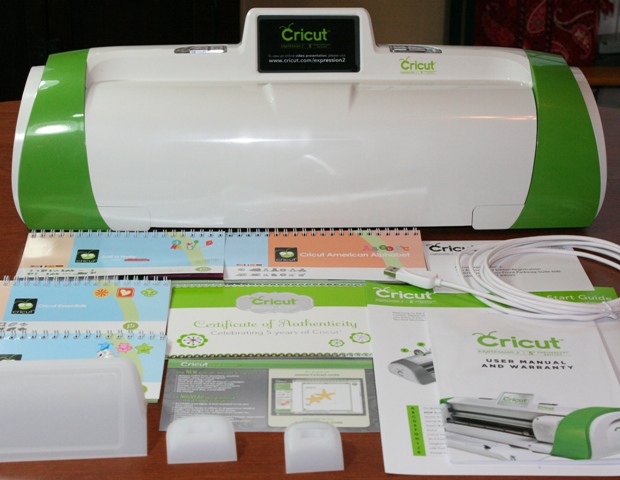 Cricut Expression 2 CE2 is in the House