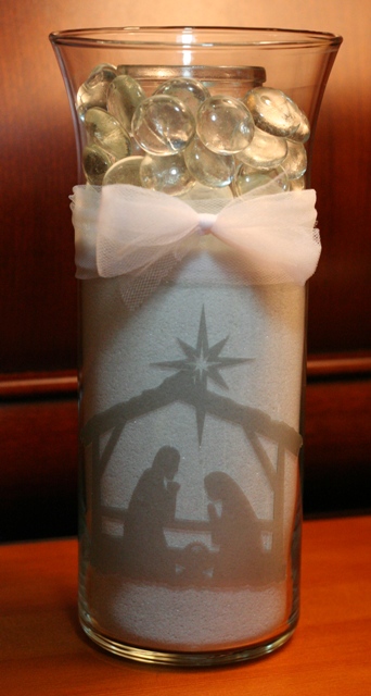Lori Whitlock Christmas Blog Hop – Glass Etch Vinyl Nativity Scene Candle