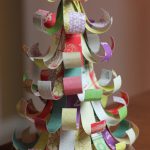 How to Make a Christmas Tree from Paper Scraps