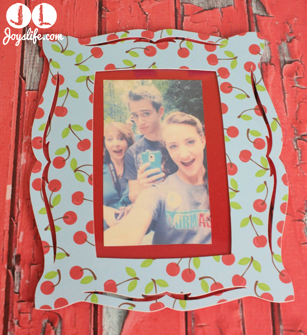 Quick Frame Makeover using Glue Dots – Joy's Life