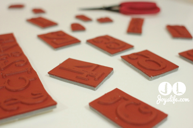 How to Mount Rubber Stamps for Use with Acrylic Blocks #RubberStamping #stamping