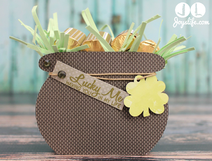 St. Patrick's Day 3D Pot of Gold with Silhouette Cameo and SEI #SEI #SilhouetteCameo #StPatricksDay #3D #PotOfGold