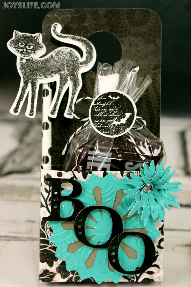 Cricut Art Philosophy Halloween Boo Door Hanger #CTMH #Cricut #doorhanger #halloween