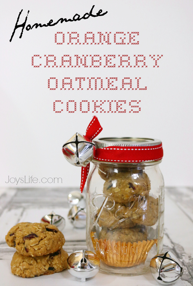 Homemade Orange Cranberry Oatmeal Cookies with Whole Grain Oats @Target #QuakerUp #MyOatsCreation #masonjar #gifts #spon 