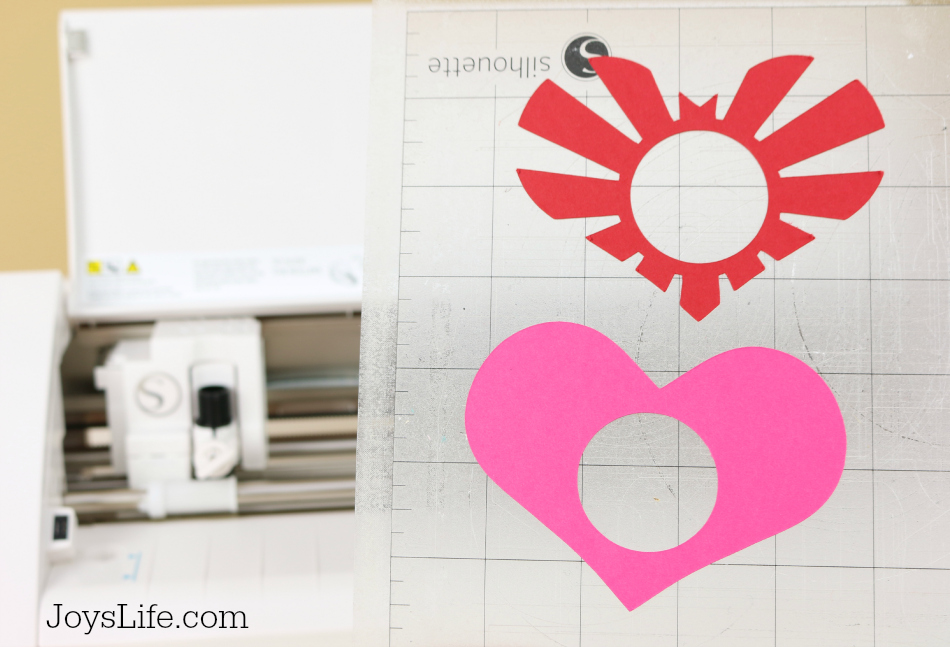 Lip Balm Valentine with Silhouette Cameo #SilhouetteCameo #Xyron #Valentine