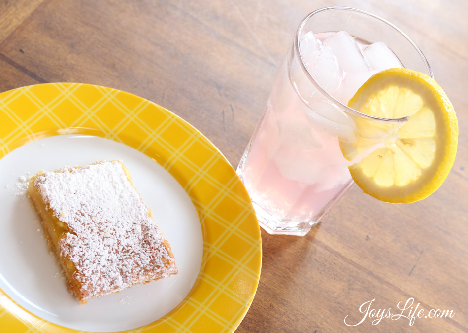 Country Time Lemon Squares Recipe #PourMoreFun #Cbias #Recipe #Lemonade