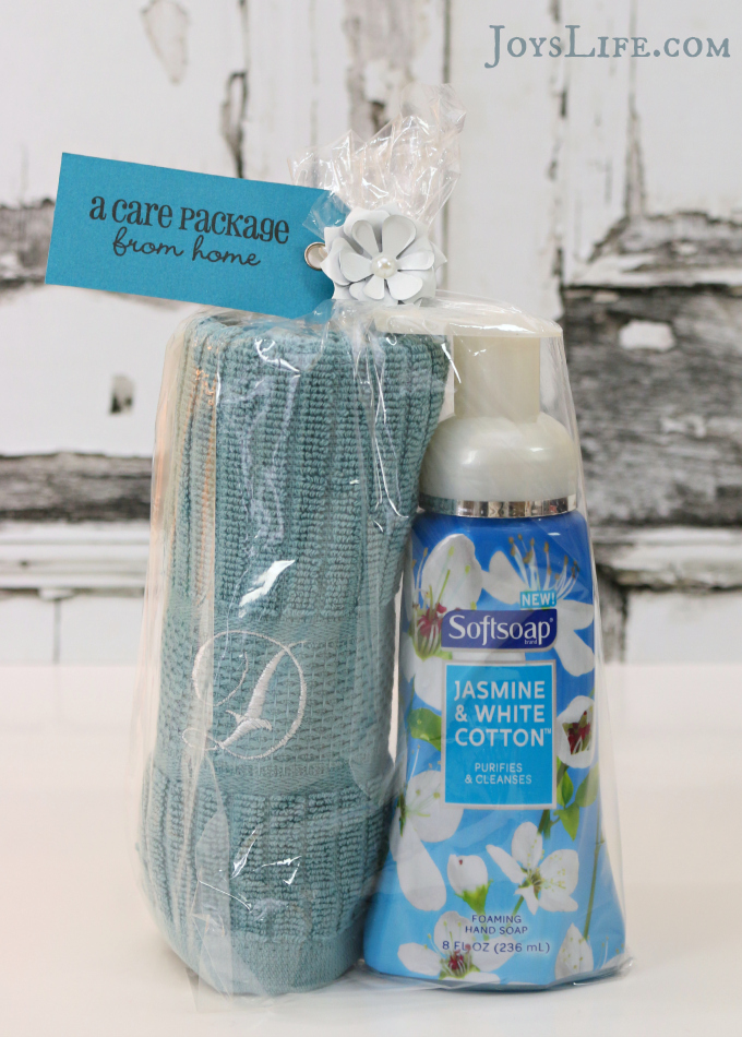 Dress Up the Sink & Give an Affordable Gift #FoamSensations #ad