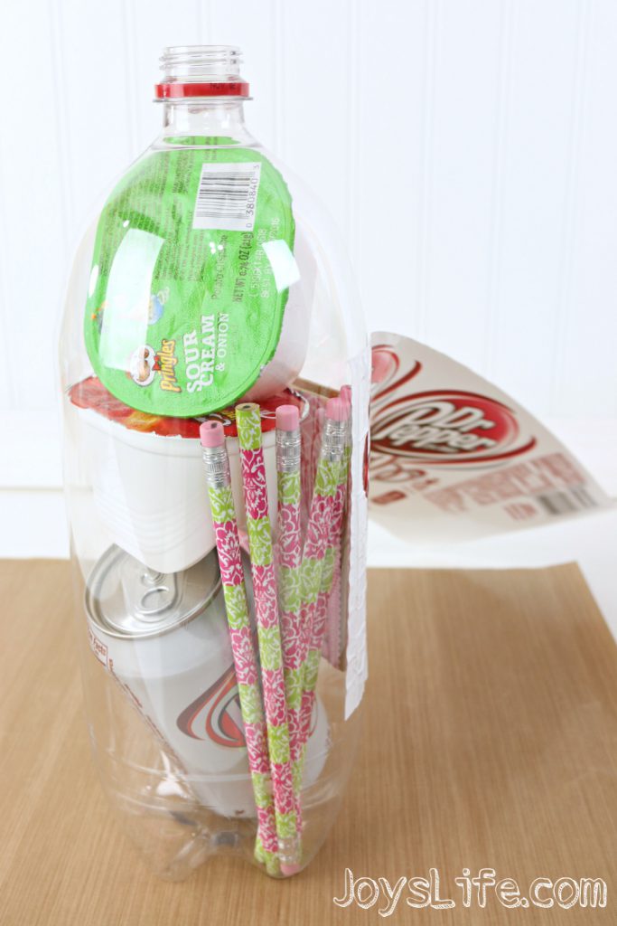 Make a 2 Liter Bottle Gift that's perfect for a college send off or a roommate gift! #BeReadyPlayBook #Ad