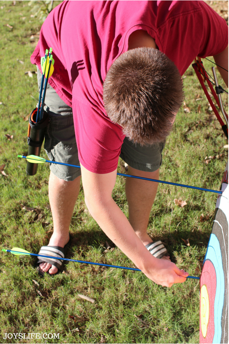 Give the Gift of Archery with a Genesis Bow & a Giveaway #ad #GenesisBows #giveaway