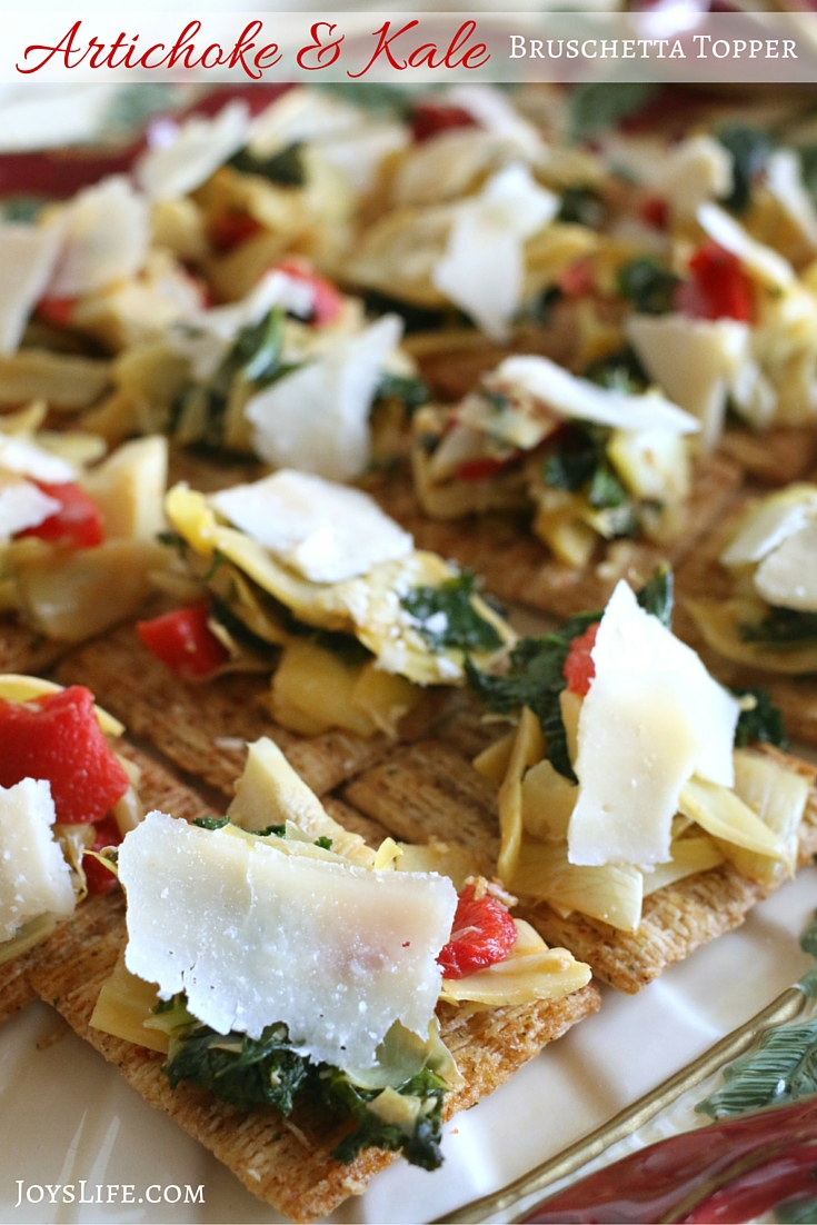 Artichoke & Kale Bruschetta Topper #ad #NabiscoPartyPlanner #BringHomeTheHolidays