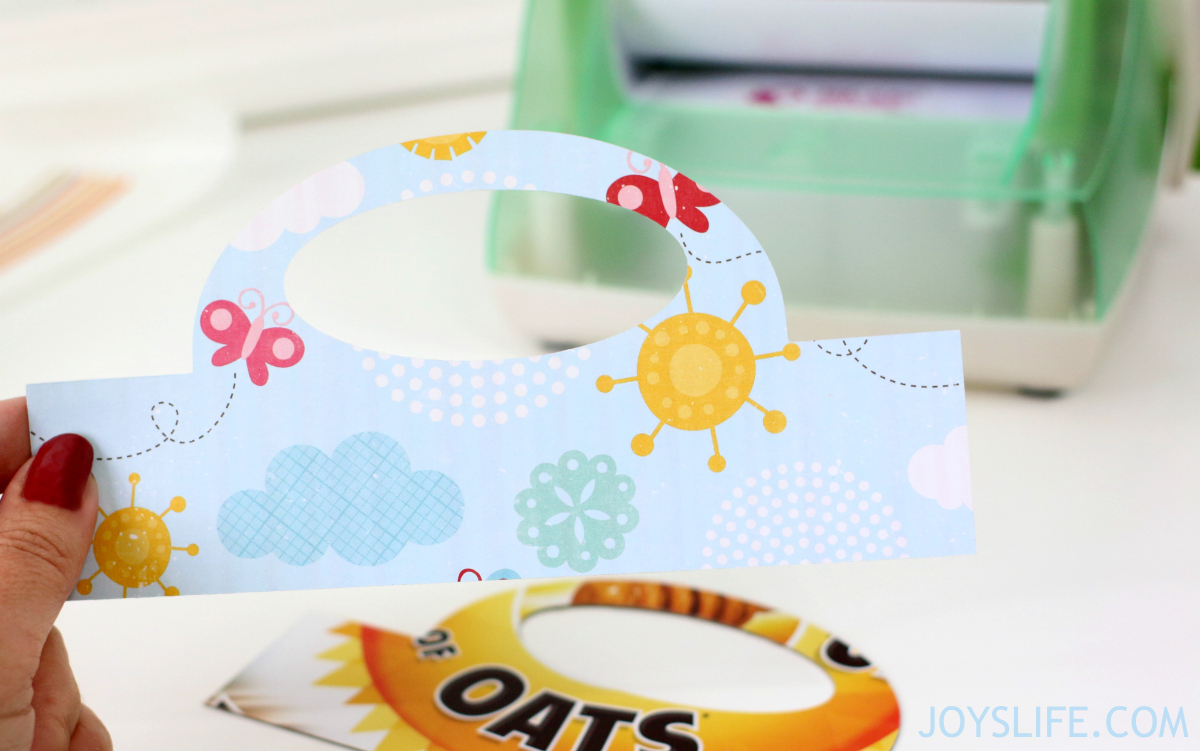 How to Create Bag Toppers with the Silhouette Cameo using Cereal Boxes instead of chipboard.