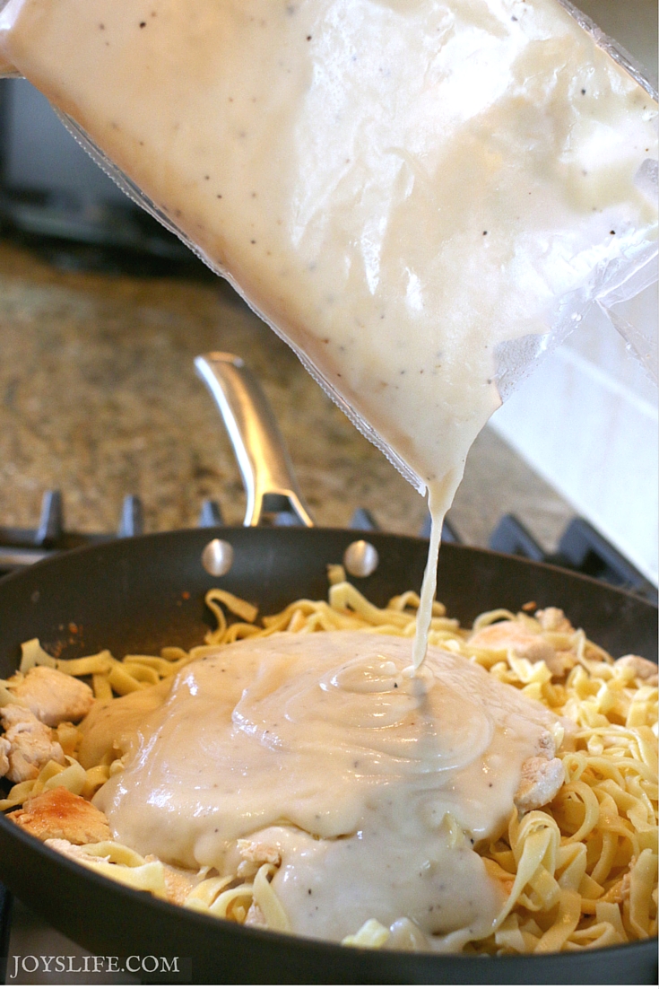 Creamy Chicken Fettuccini Alfredo