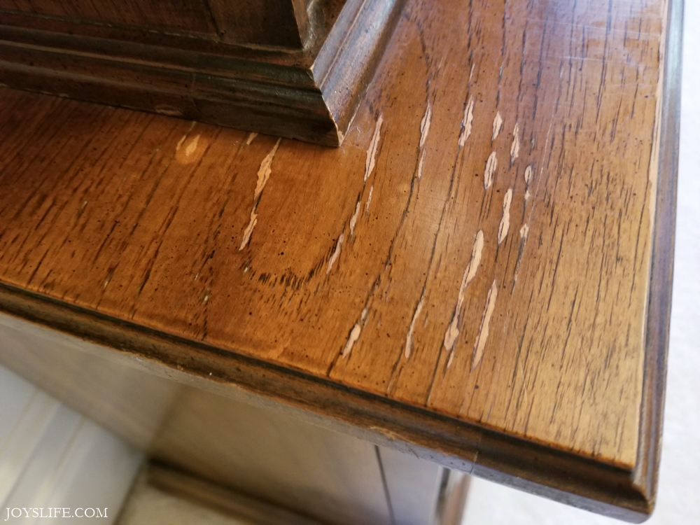 China cabinet scratches