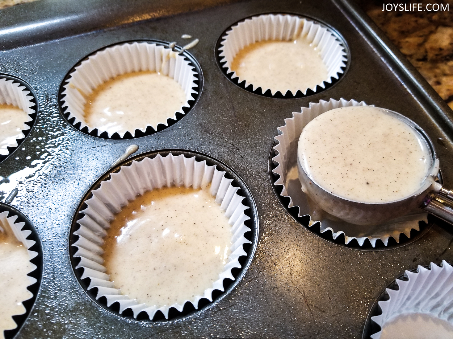 cider muffin batter scoop