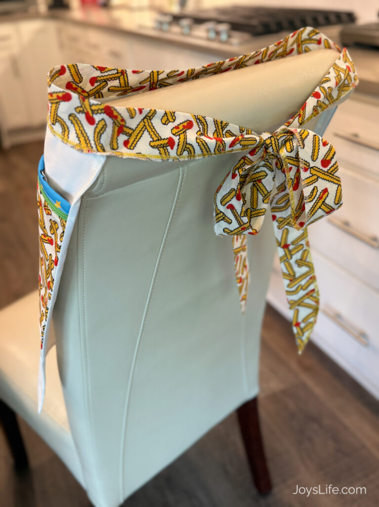 Bernina L890 Beginner Serger Project: Sookie Sews Cookin’ In Color Seger Apron